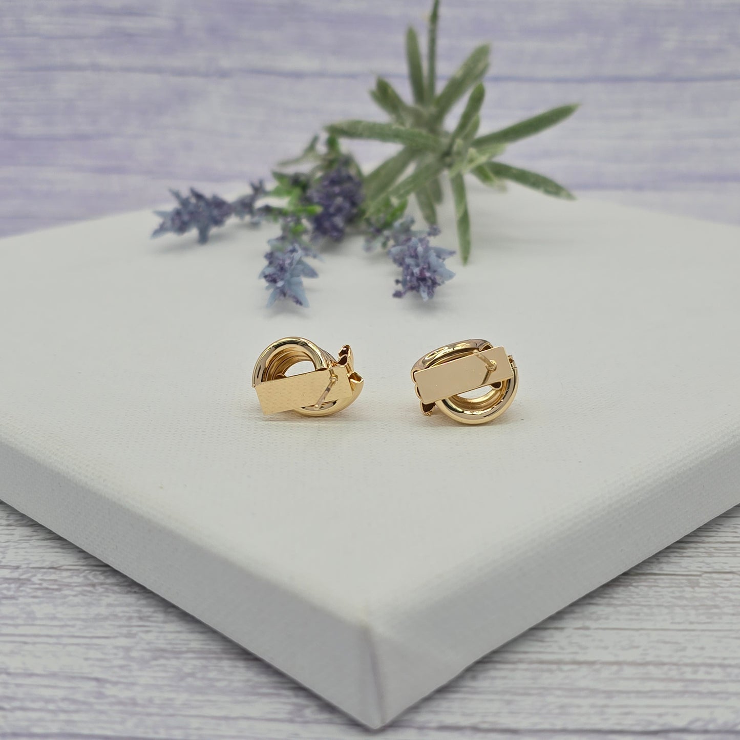 Vintage Gold Tube Love Knot Twist Earrings