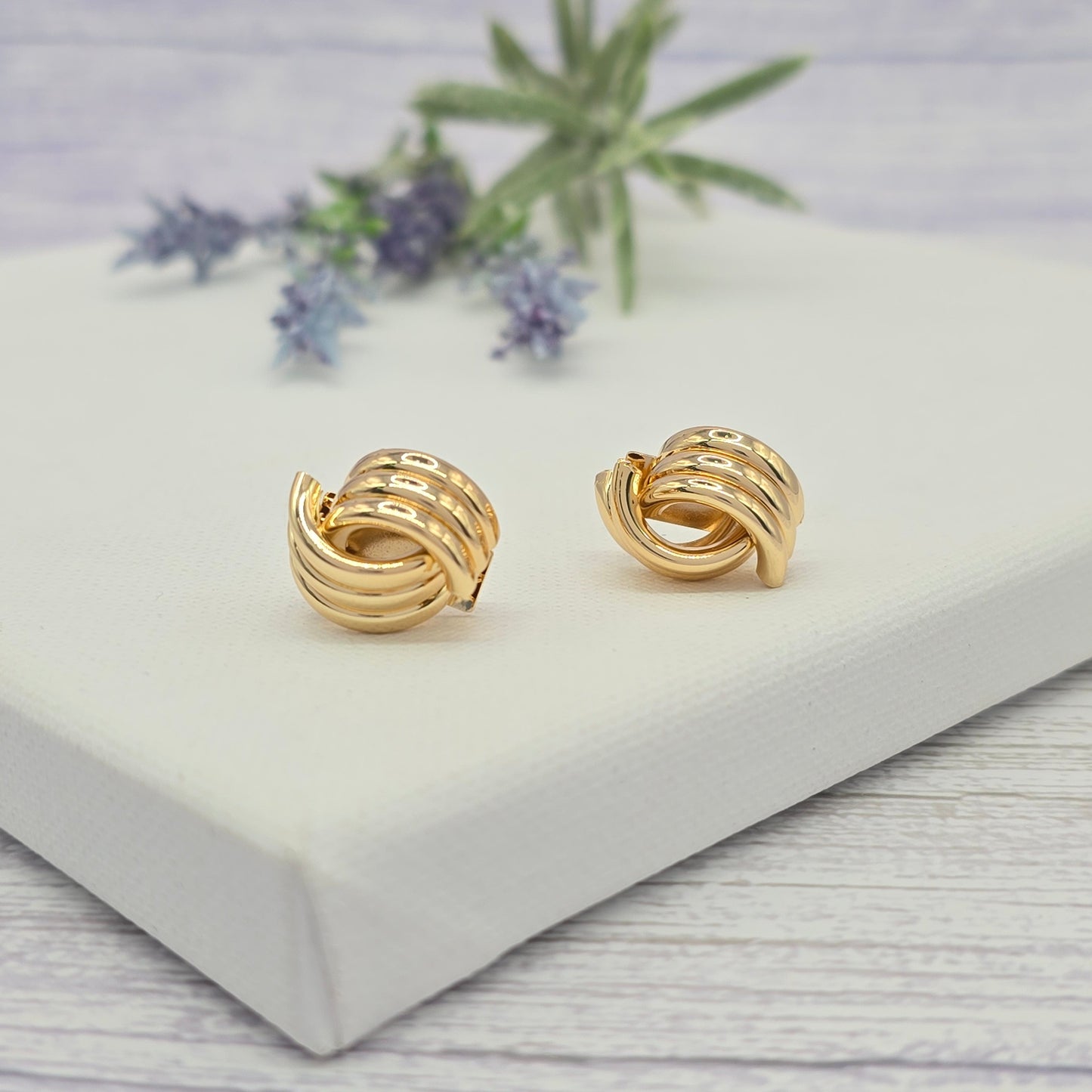 Vintage Gold Tube Love Knot Twist Earrings