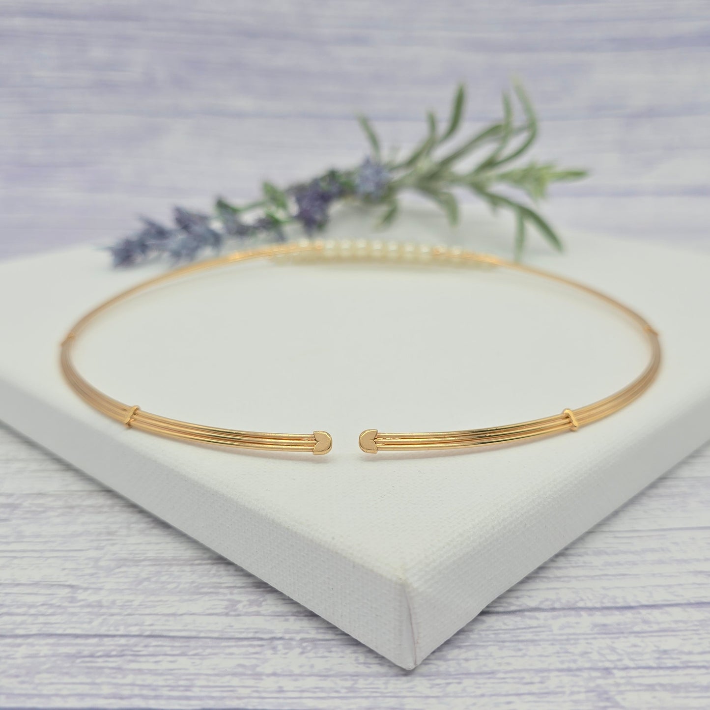 Three Layer Pearl Gold Smiling Choker