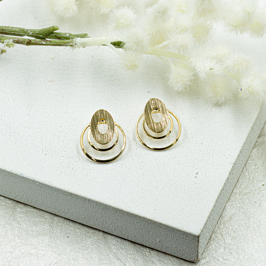 Vintage Oval Stud Earrings