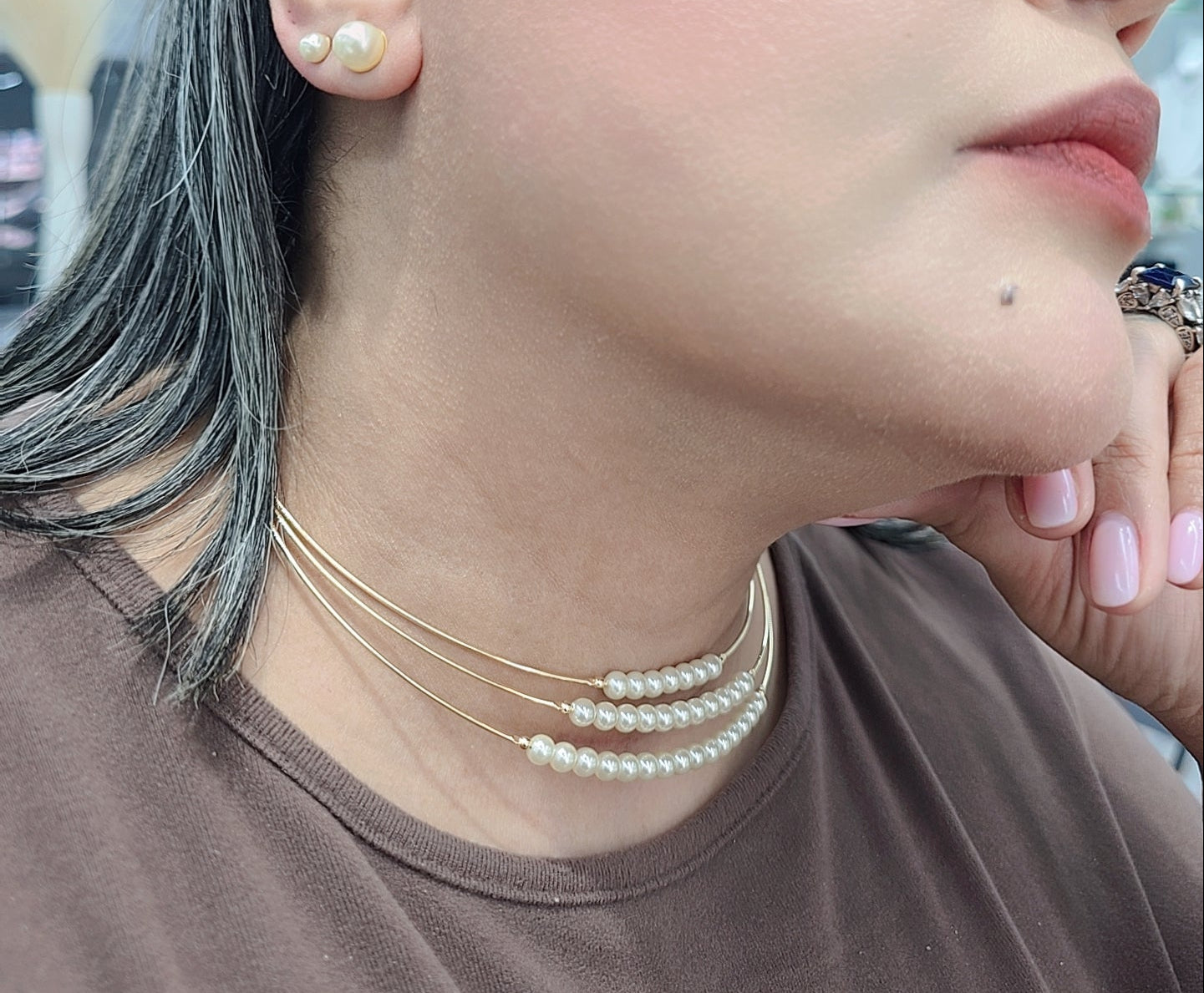 Three Layer Pearl Gold Smiling Choker