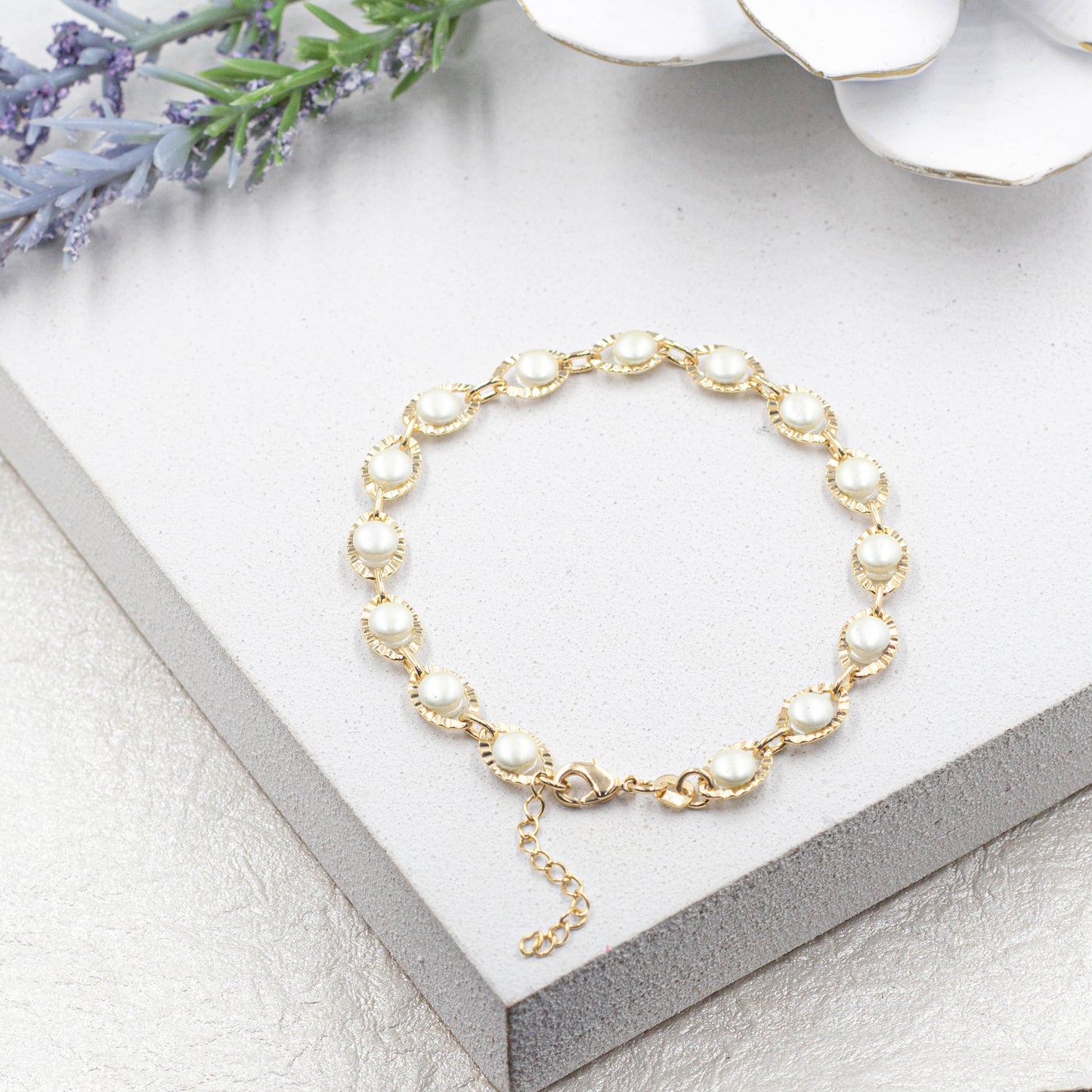 Pearls Sea Necklace & Bracelet Set