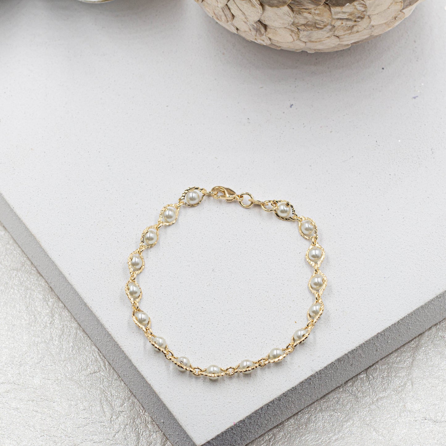 Dainty Small Pearl Set