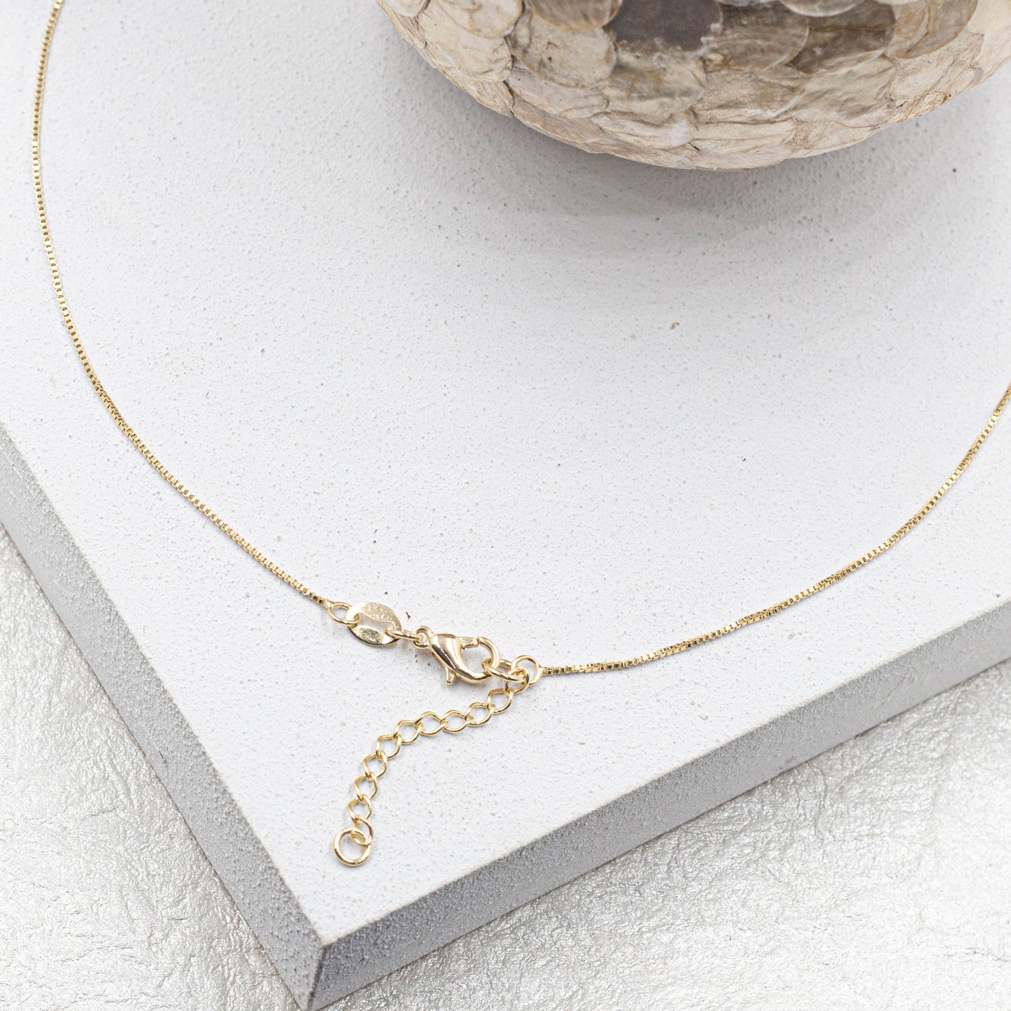 Dainty Box Azabache Necklace