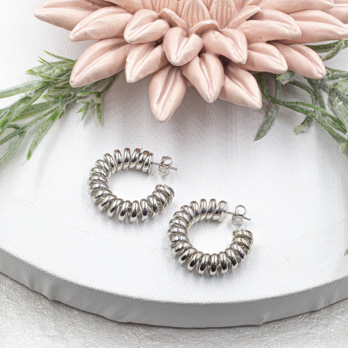 Spiral Cable Open Hoops Earrings