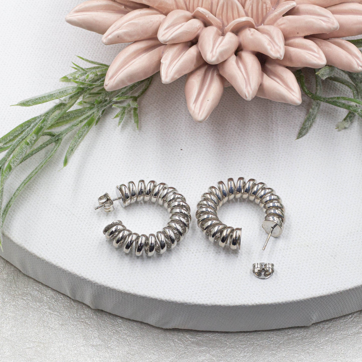 Spiral Cable Open Hoops Earrings