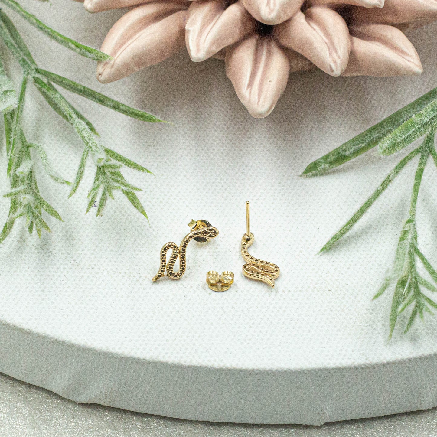 Textured Snake Studs Earrings