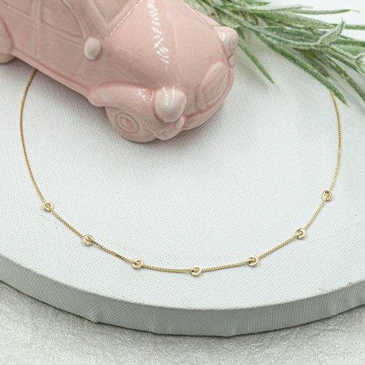 Minimalist Box Choker