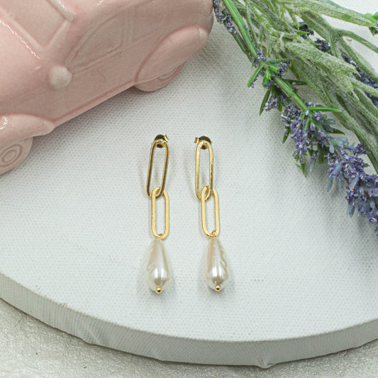 Paperclip Drop Pearl Earrings
