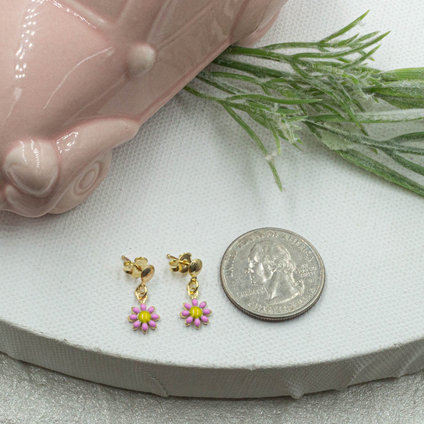 Dainty Daisy Flower Earrings