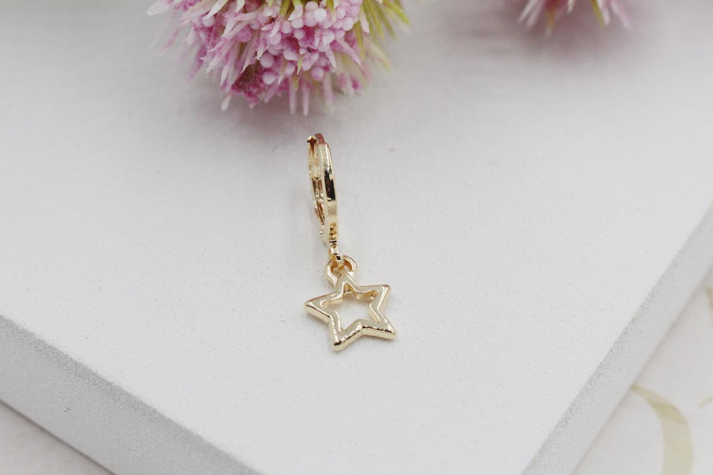 Open Bold Stars Huggies Earrings