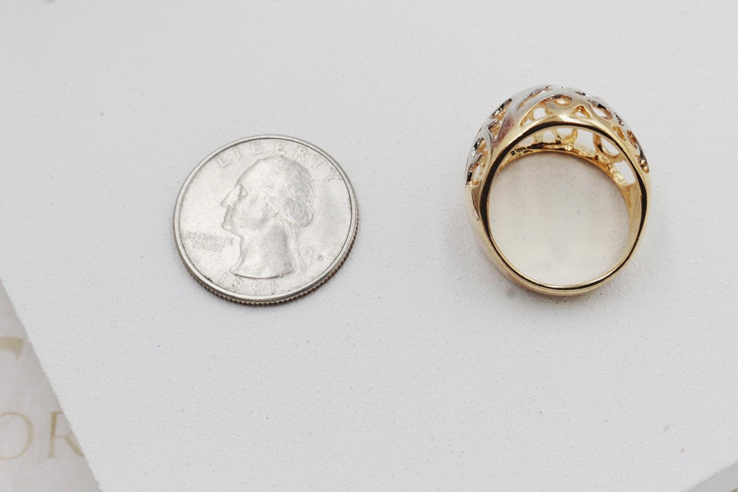 Three Tone Cut Out Details Dome Ring