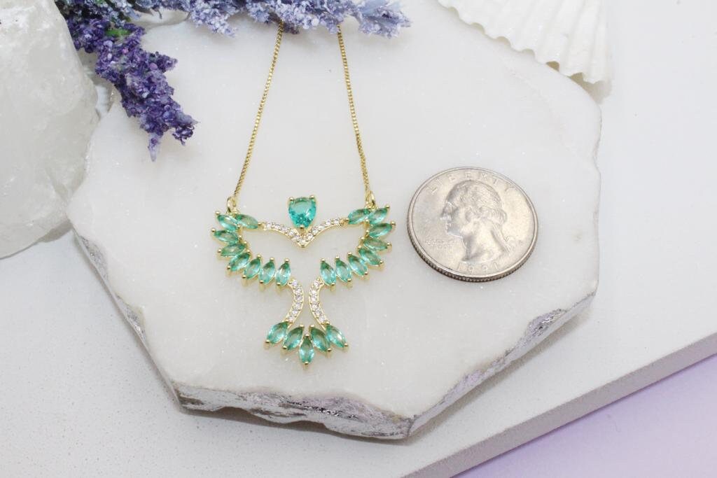Green High Bird Pendant Necklace