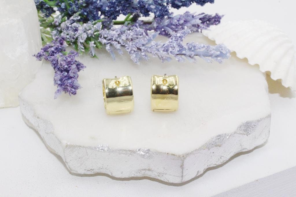 Micro Pave Cubic Zirconia Huggies