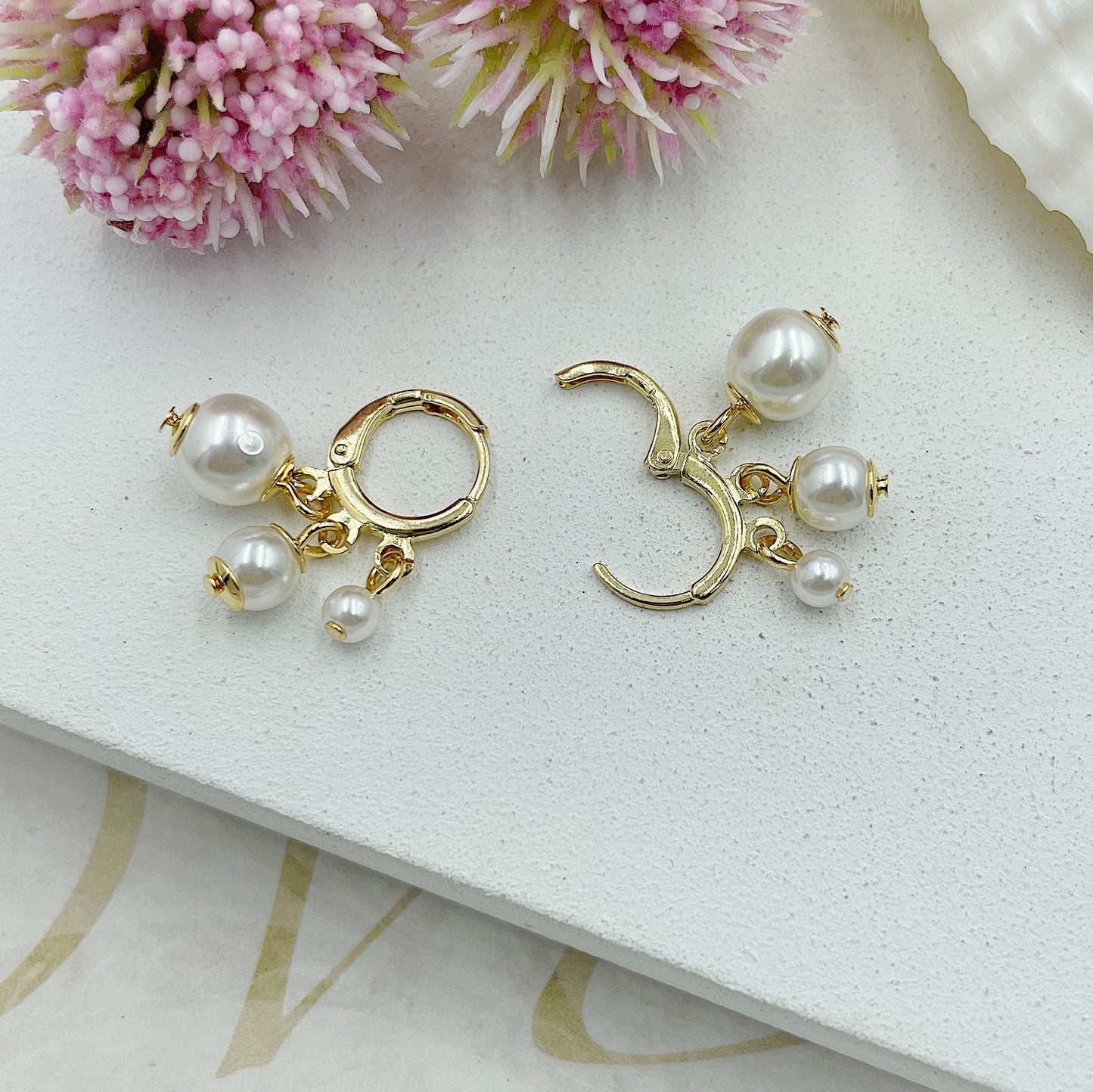 3 Hanging Faux Pearls Earrings