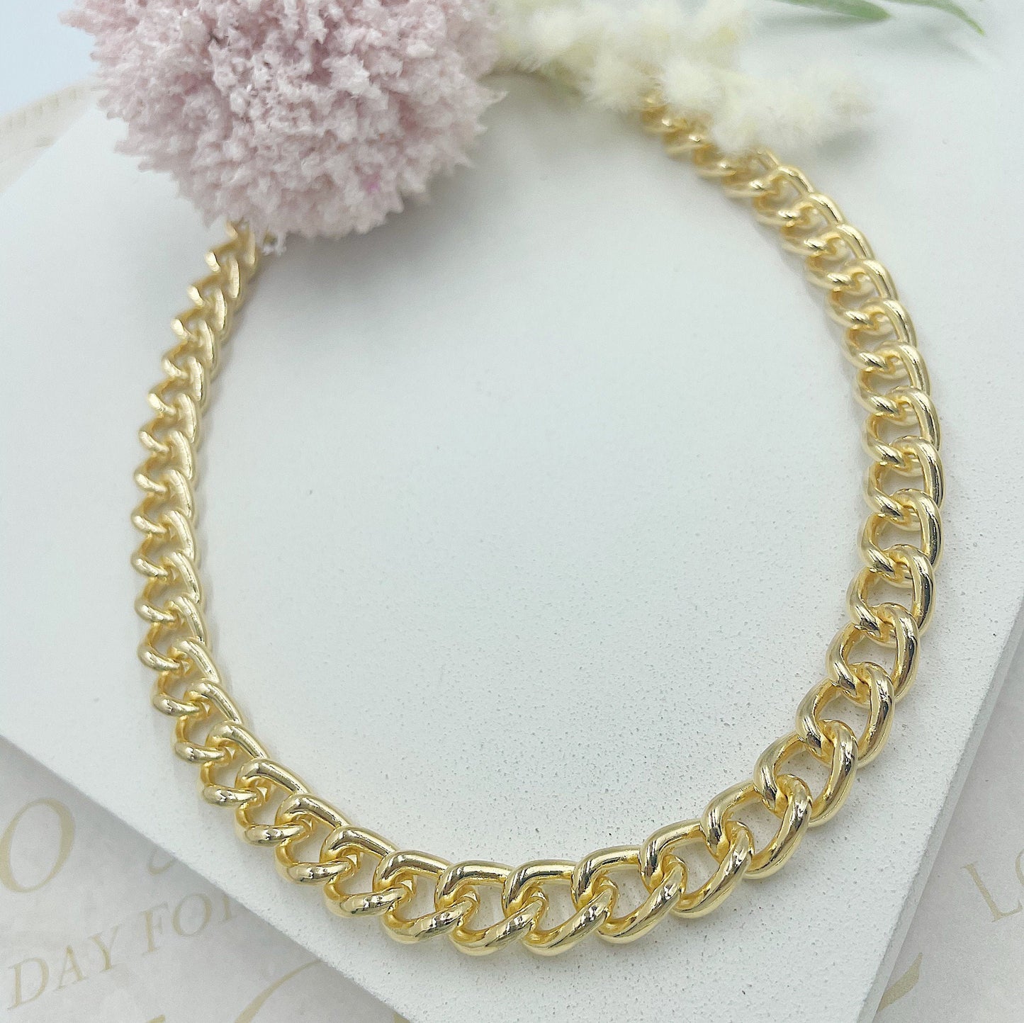 Necklace 18k Gold Filled "9mm Golden Chain"