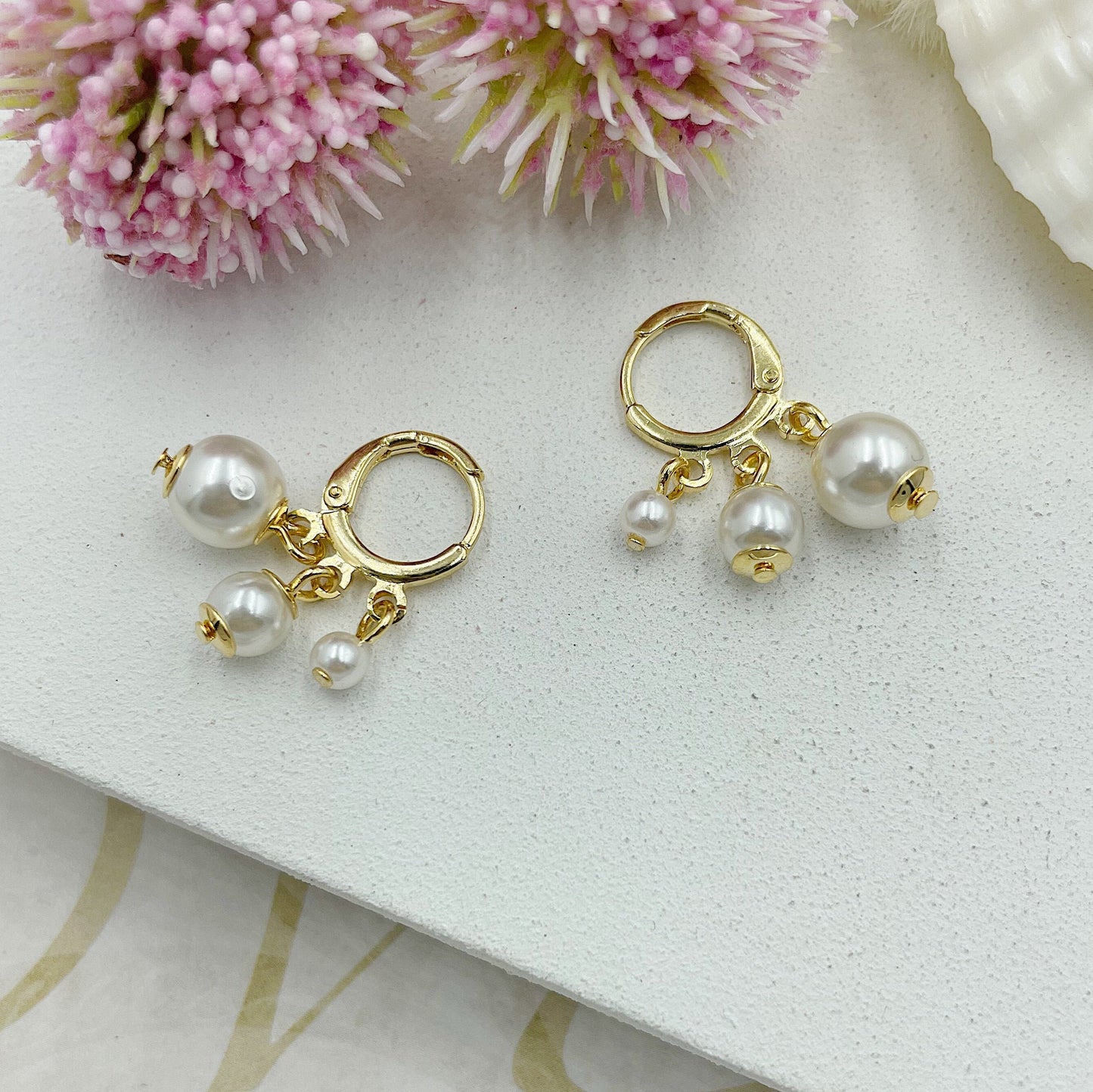 3 Hanging Faux Pearls Earrings