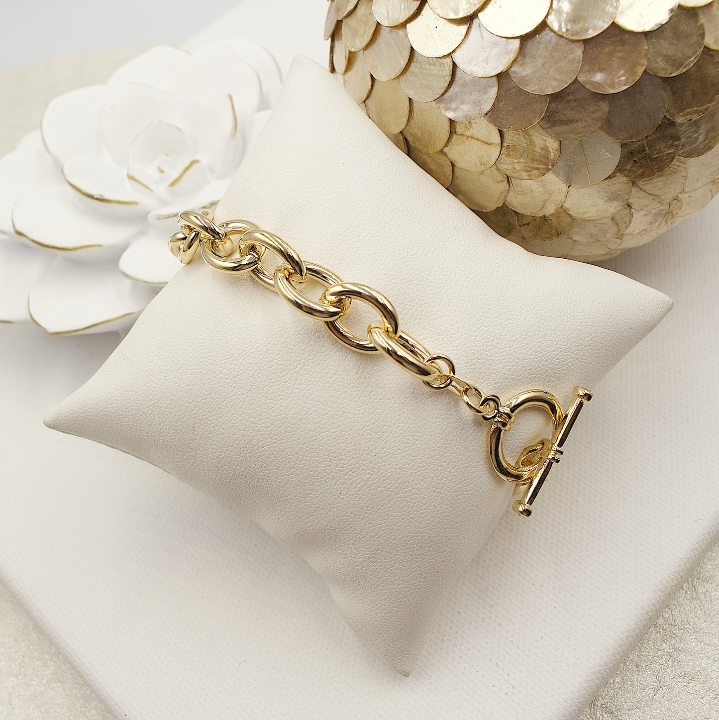 Oval Ring Chain Bracelet