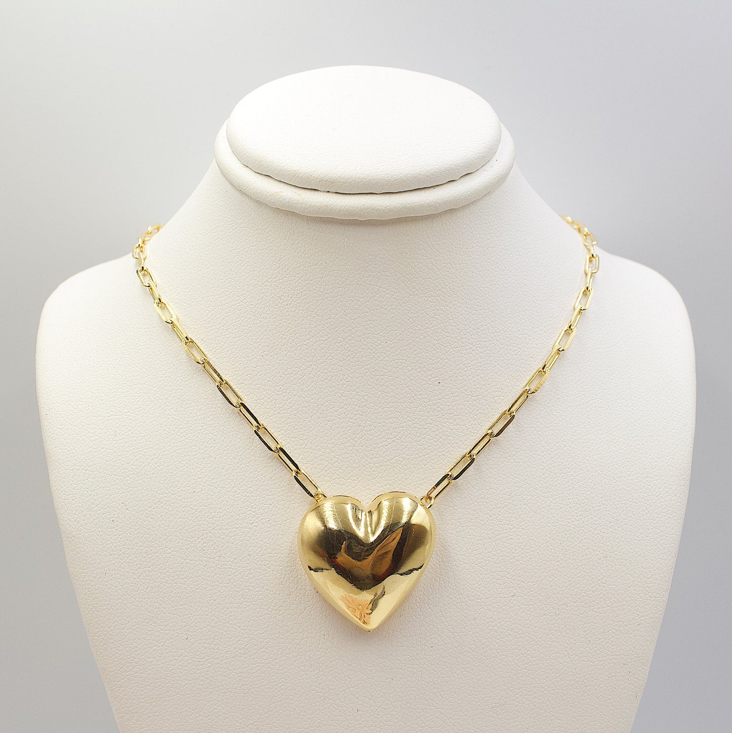 Gold Layer Paper Clip Link Chain With A Plain Big Heart Set