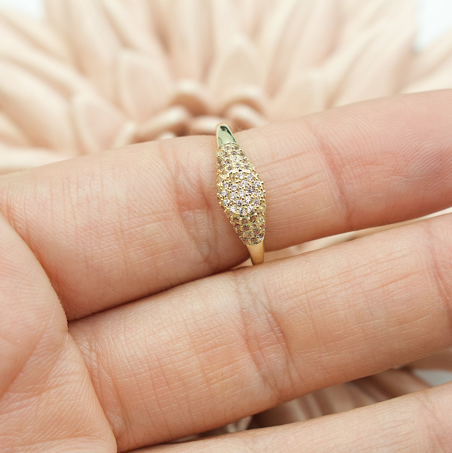 Clock Format With Rhinestones Ring