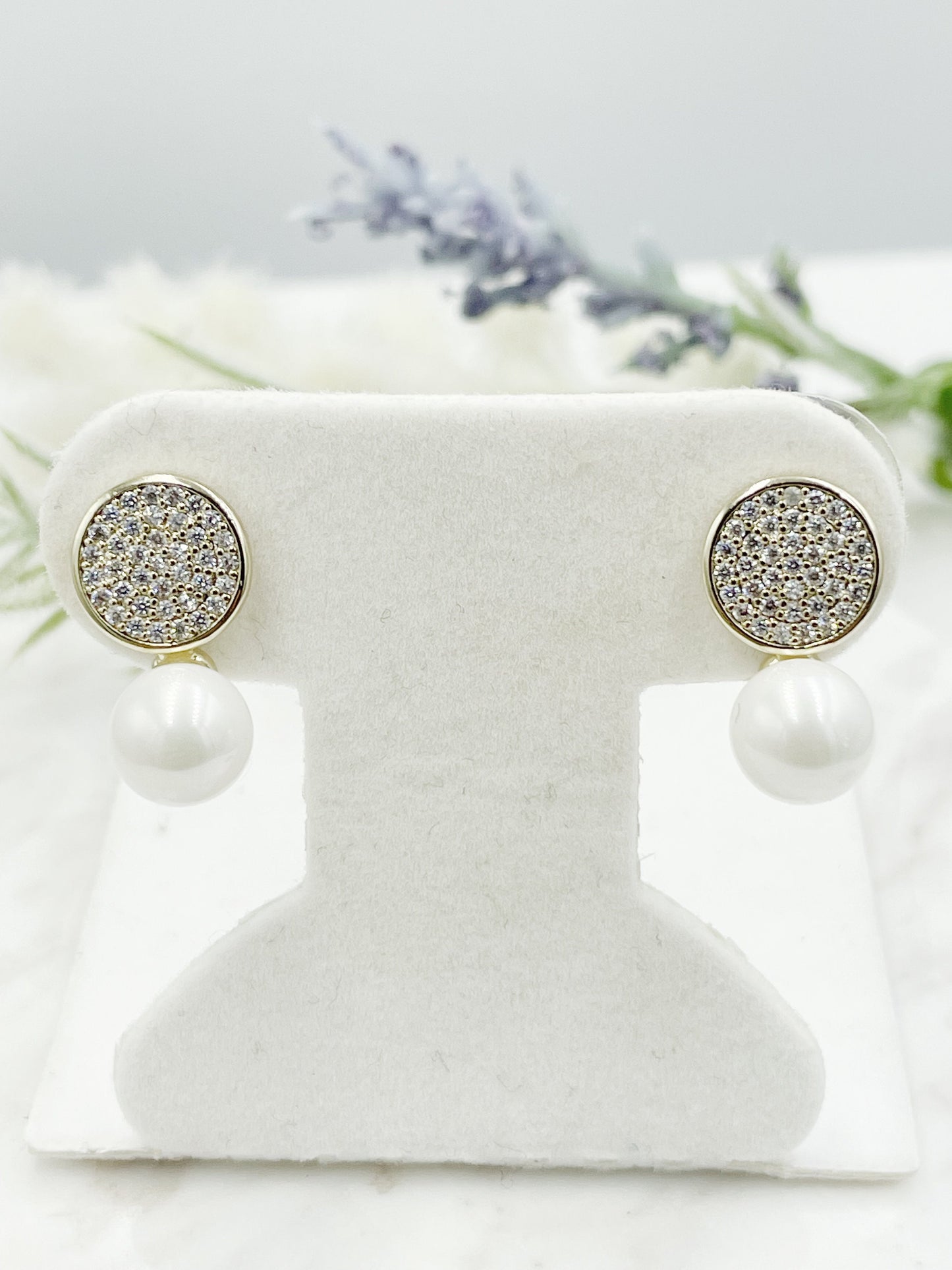 Square or Circle Design with Pearl Earrings