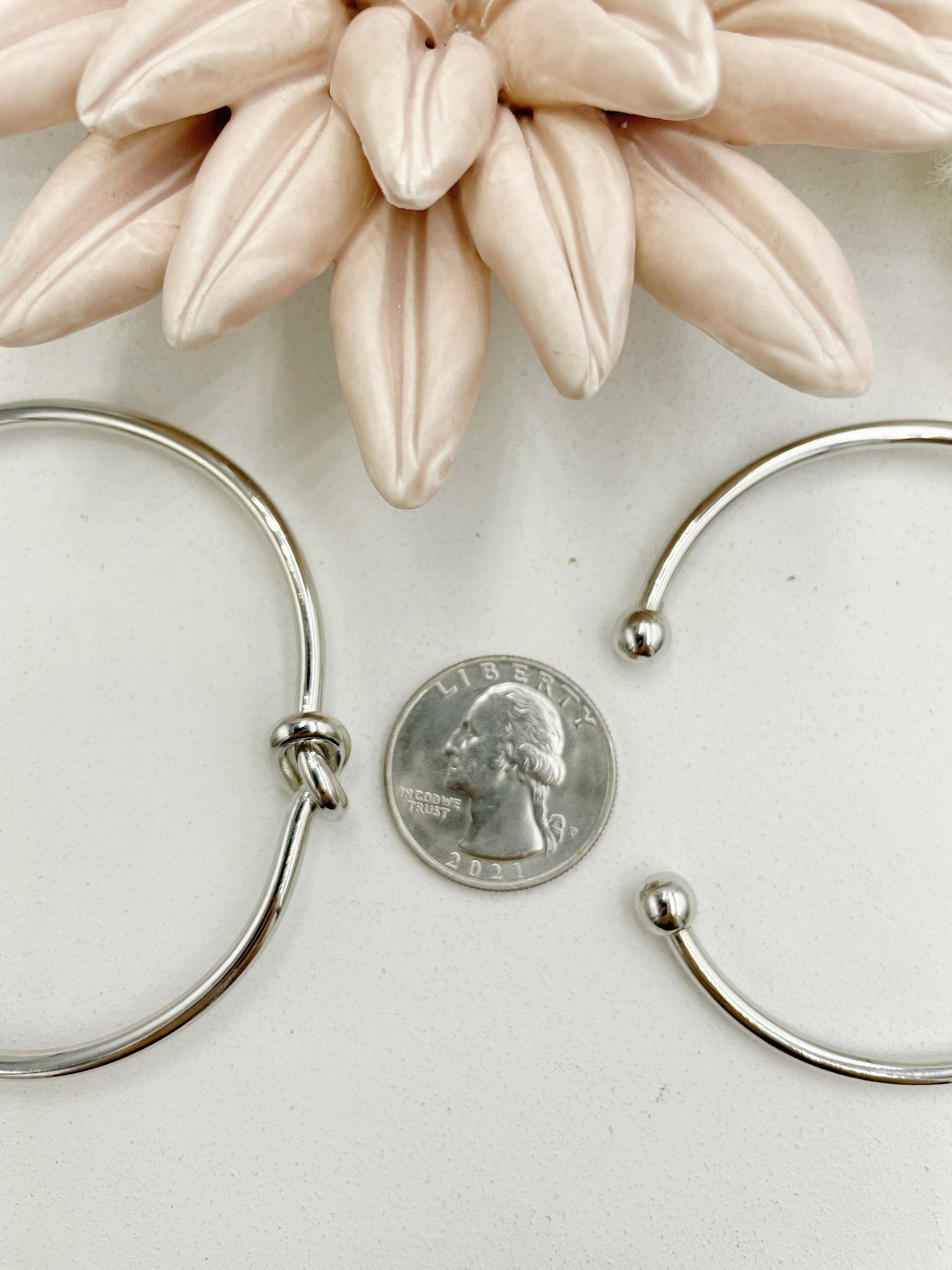 Twisted Details Bracelet