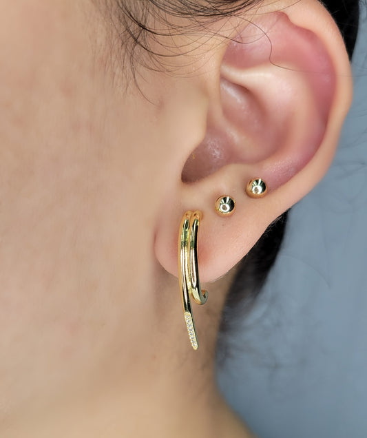 Gold Minimalist Spike Earrings