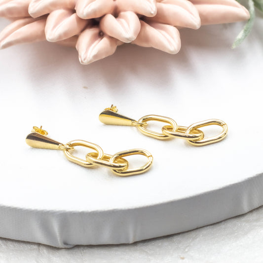 Chunky Rectangle Link Stud Earrings | Three Oval Linked Stud Earrings