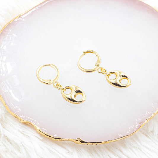 Mariner Puff Link Huggie Earrings