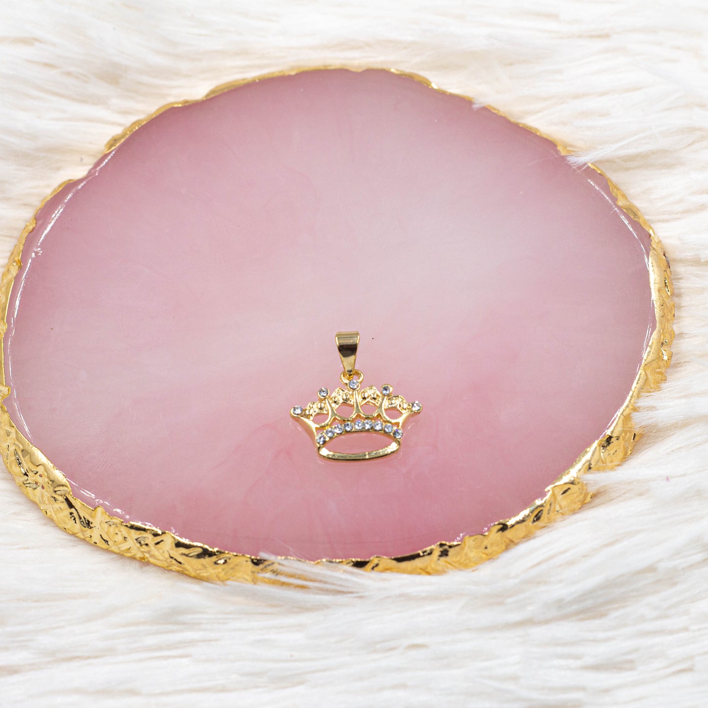 Zirconia Crown Pendant