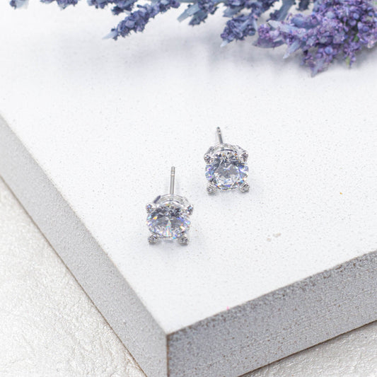 Tiny Round Cz Diamond Stud Earrings