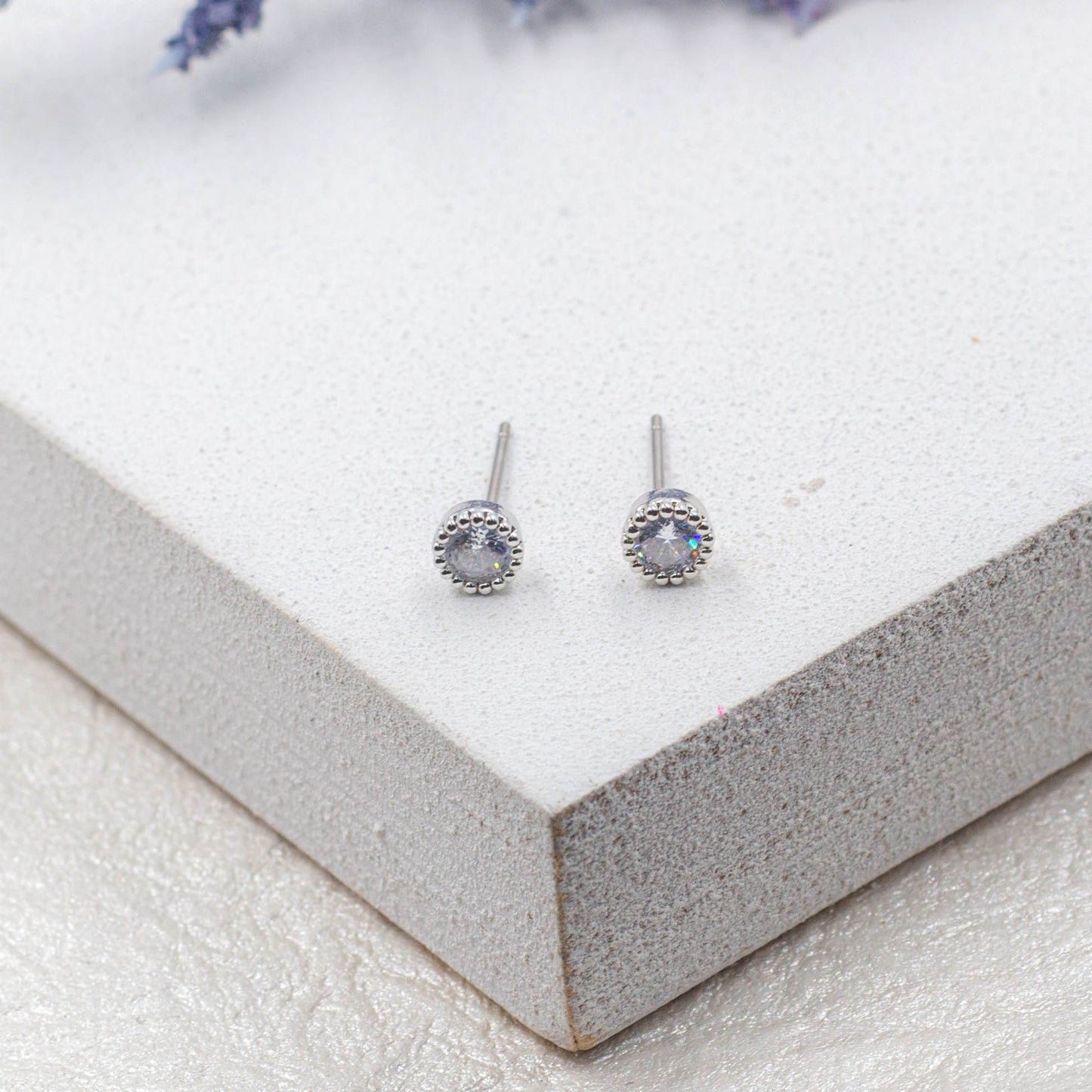 Tiny Round Cz Diamond Stud Earrings