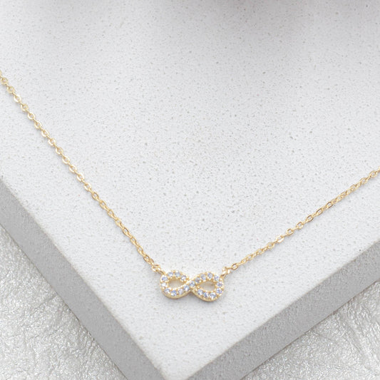 Dainty Infinity Necklace