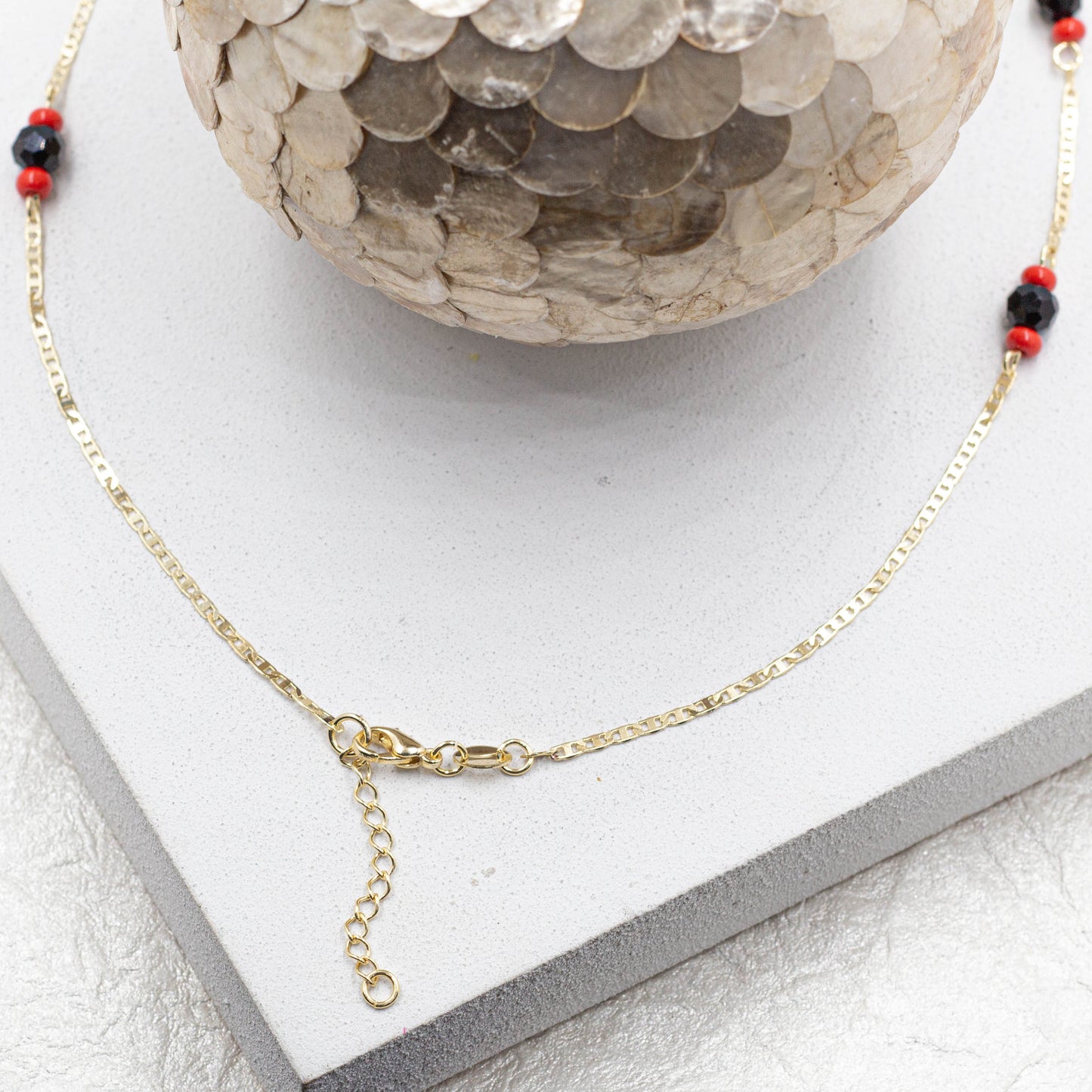 Dainty Mariner Azabache Necklace