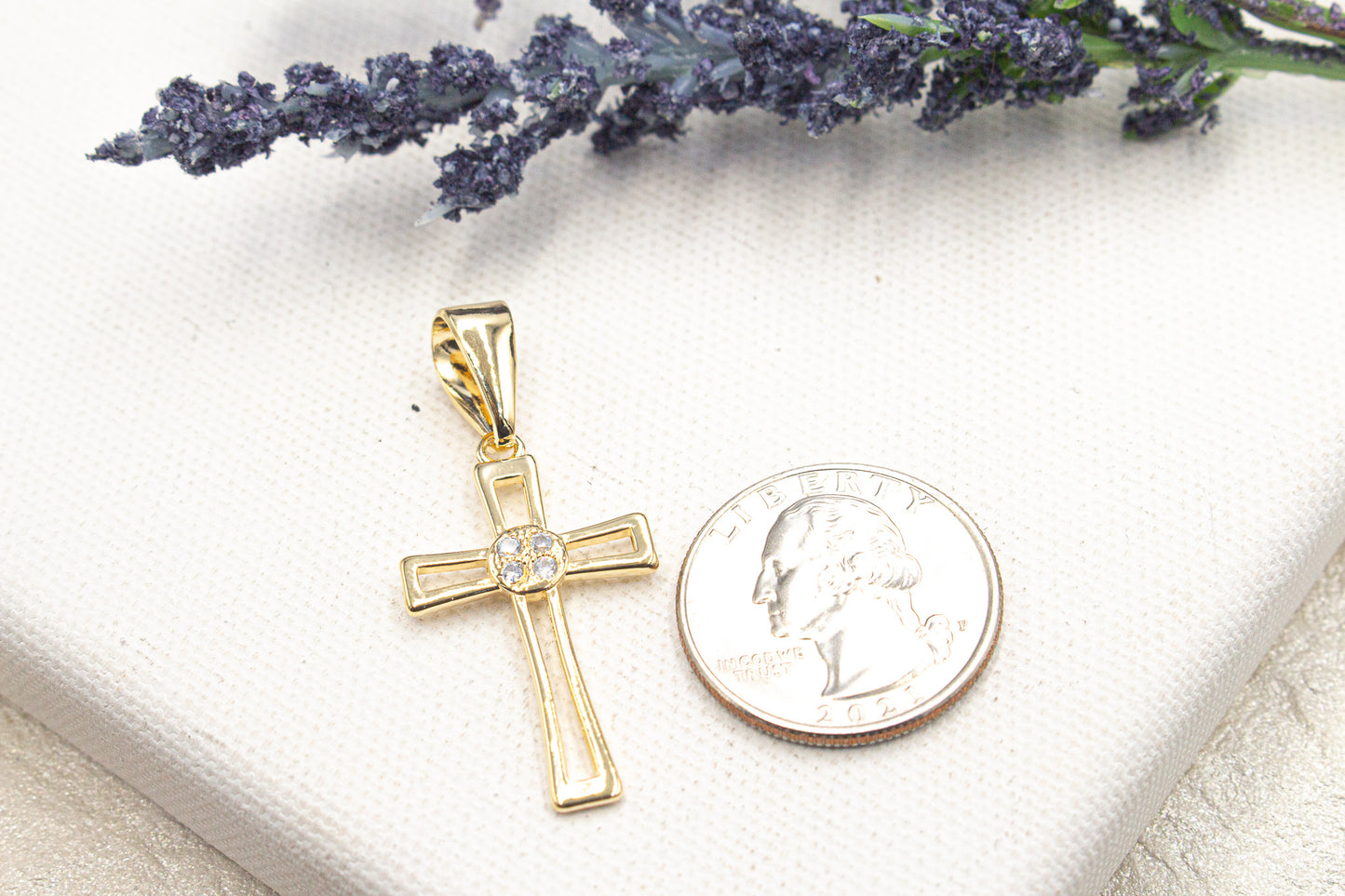 Open Cross Crucifix Church Christian Zirconia Details Pendant