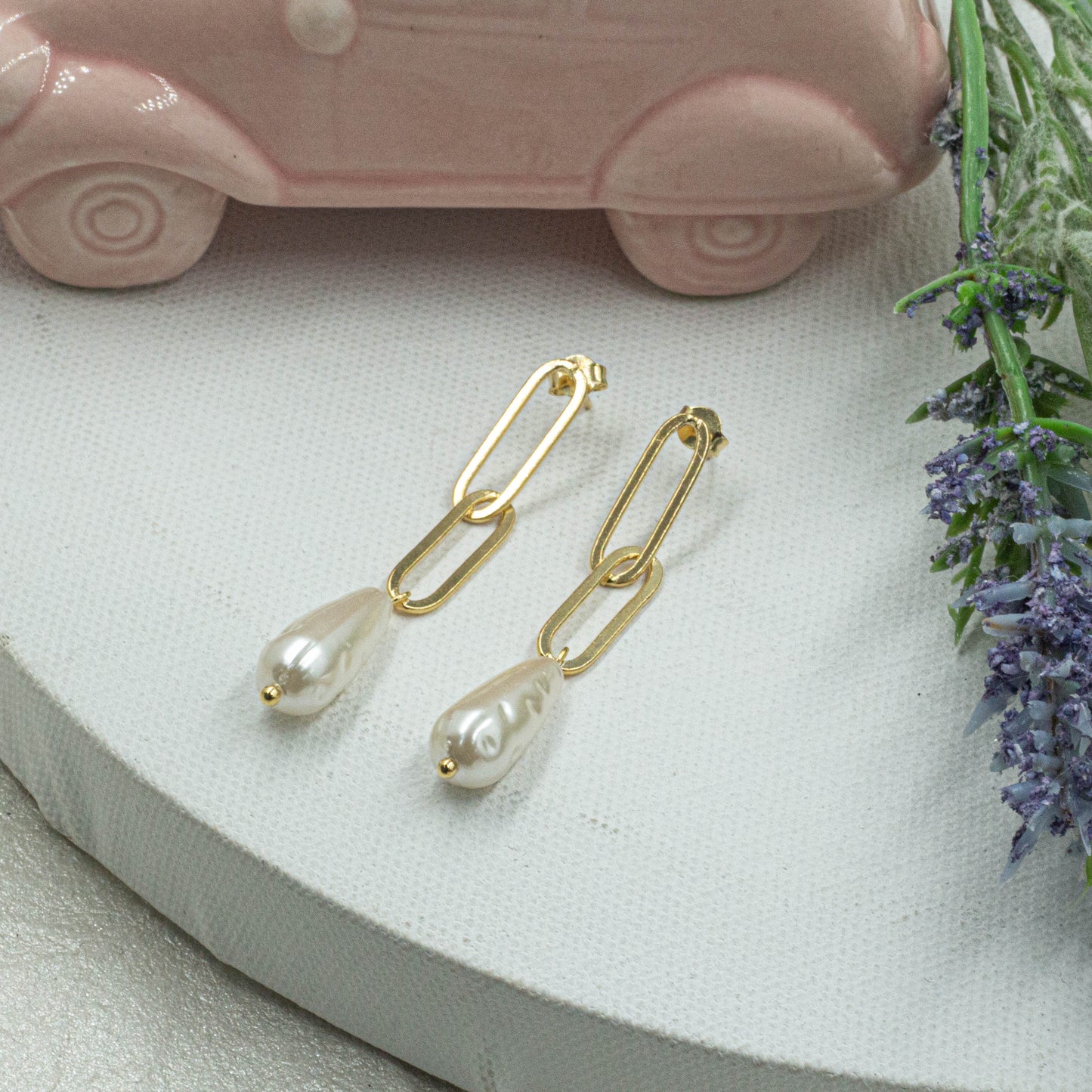 Paperclip Drop Pearl Earrings