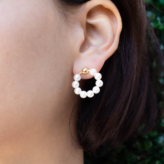 Pearl Circle Stud Earrings