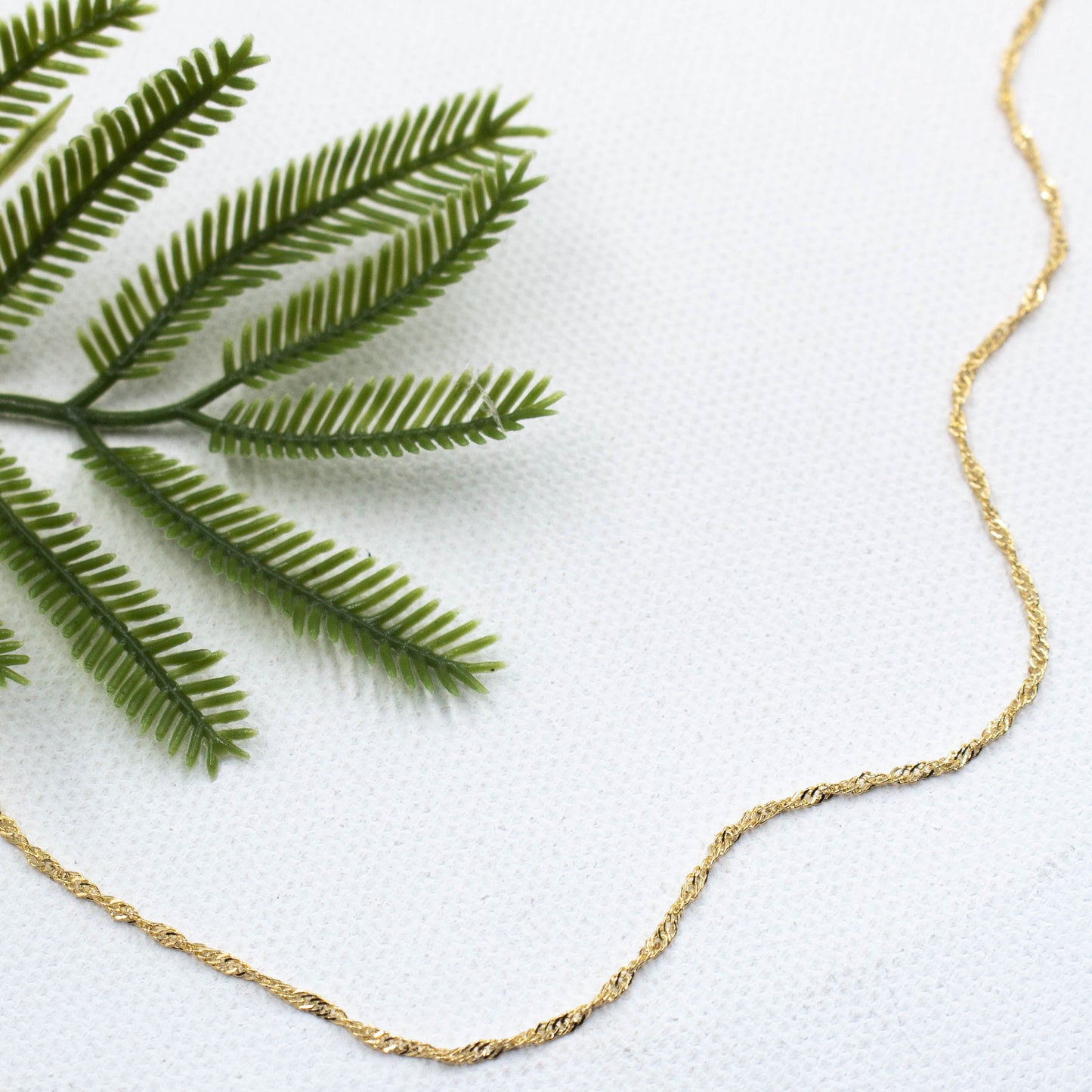 Dainty Tiny Twist Chain Necklace