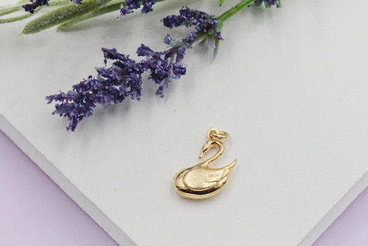 Beautiful Swan Pendant