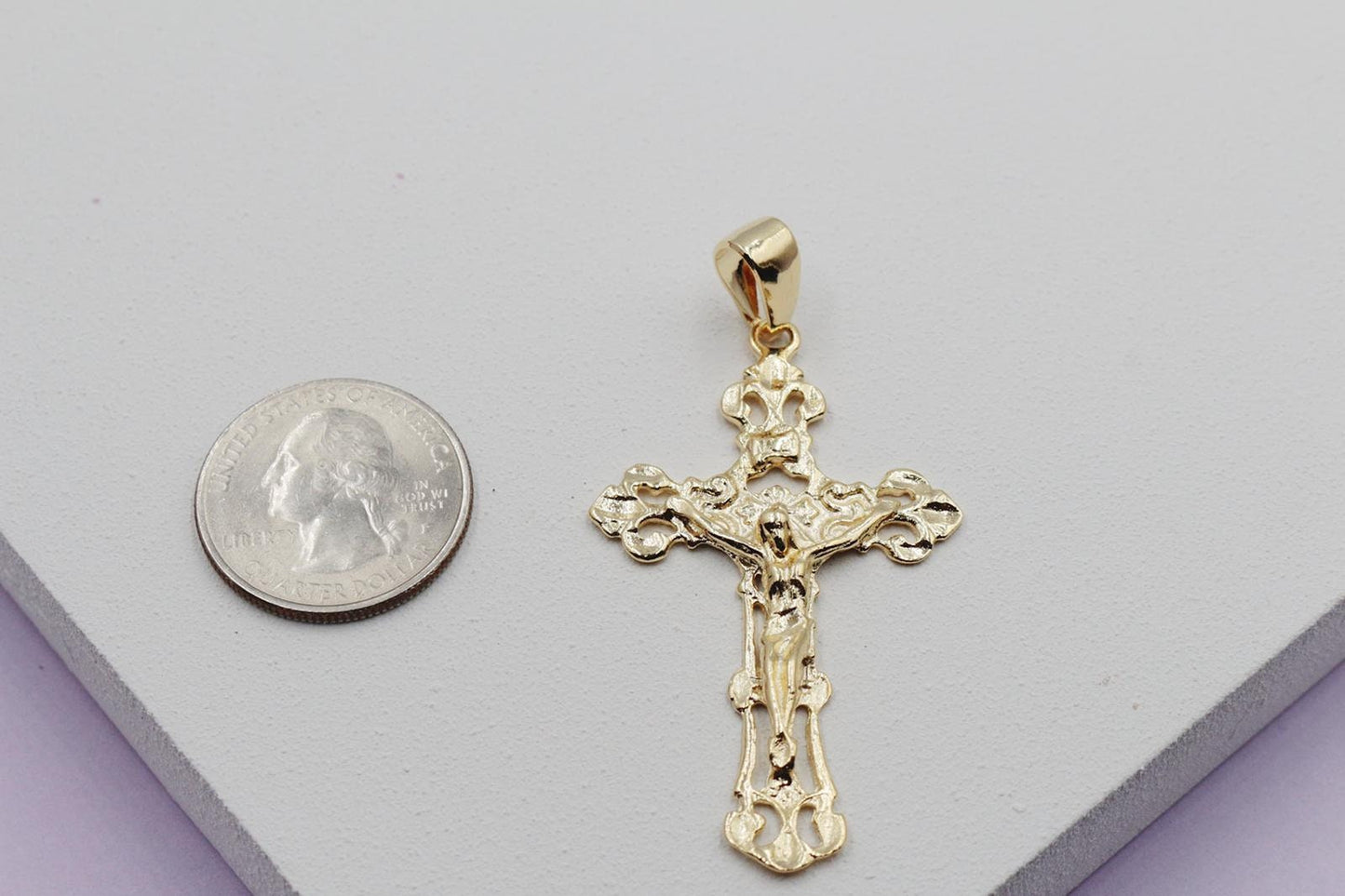 Ornate Crucifix Cross Pendant