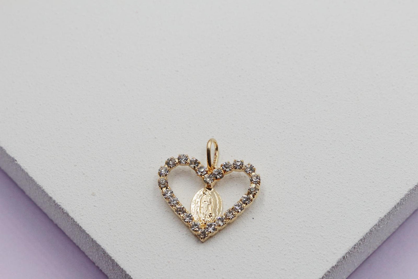 Heart Saint Center Pendant