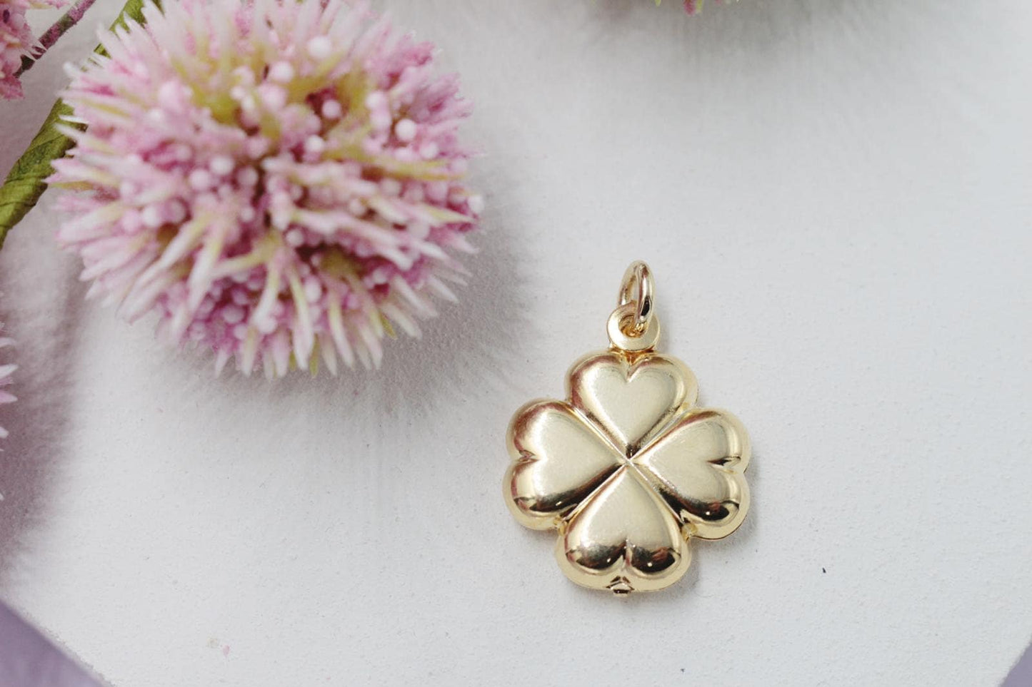 4 Leaf Clover Pendant Lucky Charm