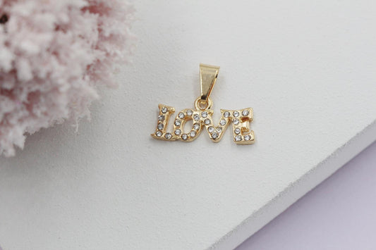 Love Zirconia Pendant