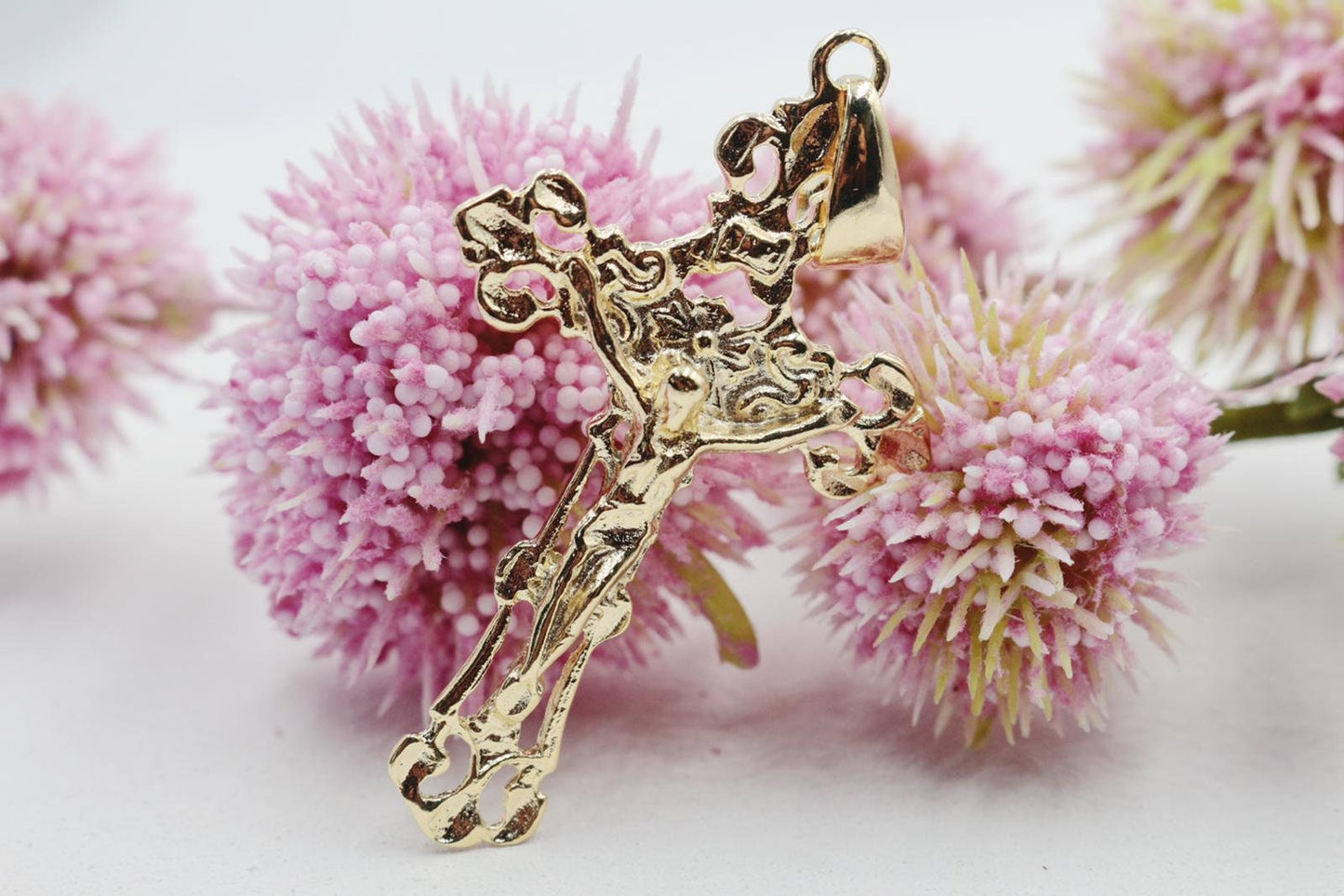 Ornate Crucifix Cross Pendant