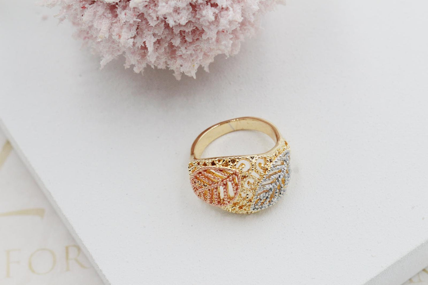 Three Tone Dotted Leaf Work Ring