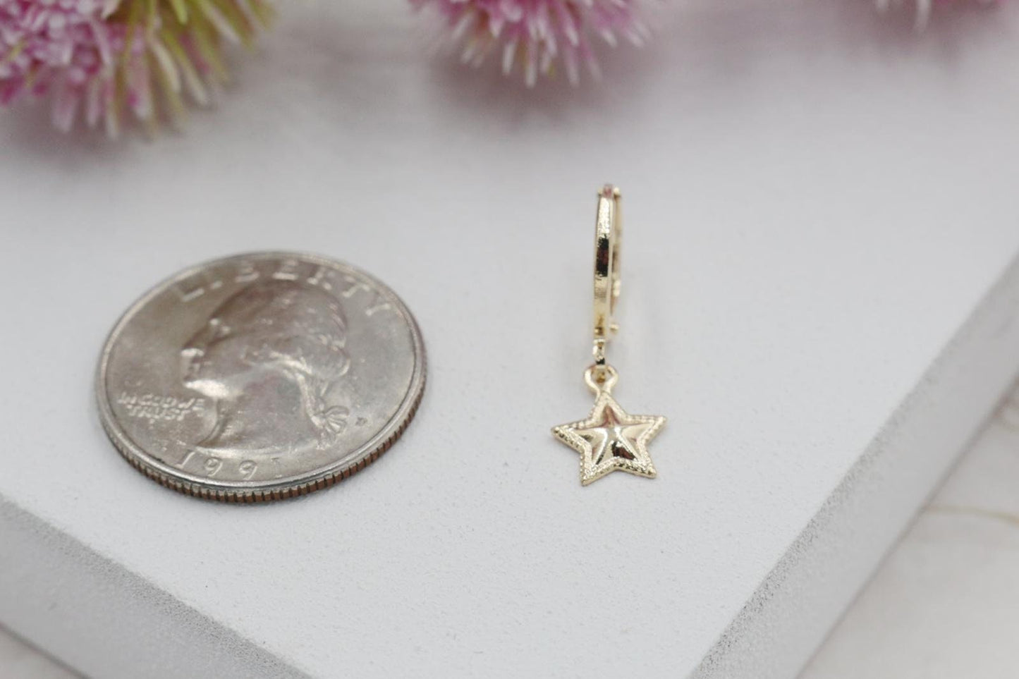 Solid Detailed Stars Huggies Earrings