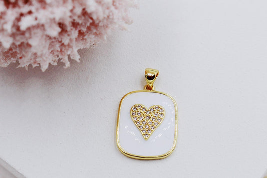 Cubic Zirconia Gold Heart Detail Pendant