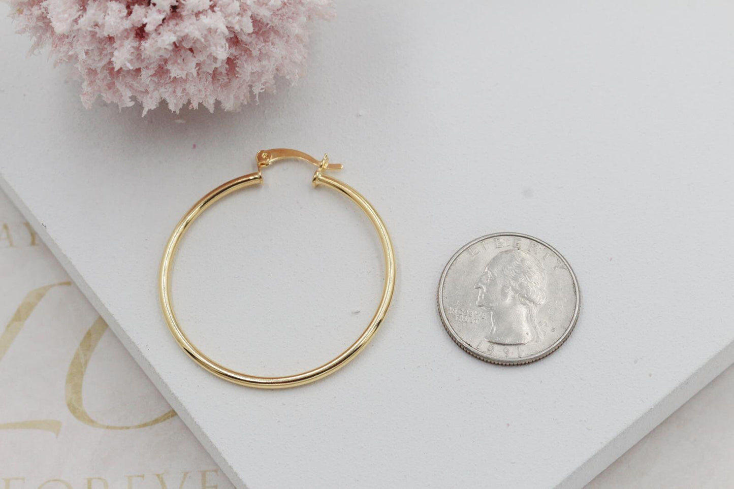 Slim Closed Hoops Earrings