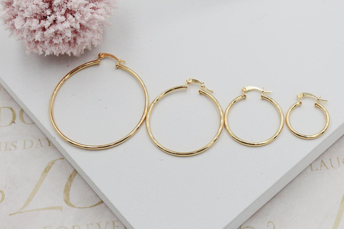 Slim Closed Hoops Earrings