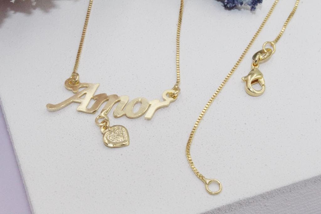 Amor Golden Heart Charm Chain Necklace